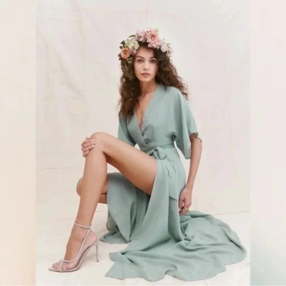 NEW Reformation Winslow Wrap Maxi Dress B1080 - Picture 3 of 8